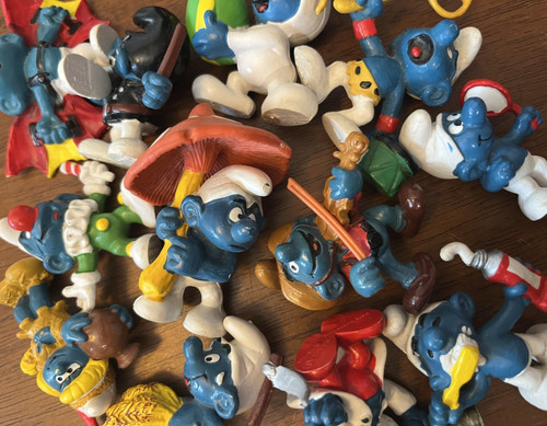 Vintage puffo figure - figure, (pvc)